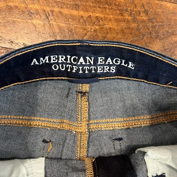 American Eagle Outfitters Dark Blue Midi Jean Shorts - Picture 2 of 3